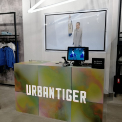 Оформление интерьера для магазина Urban Tiger в Петербурге